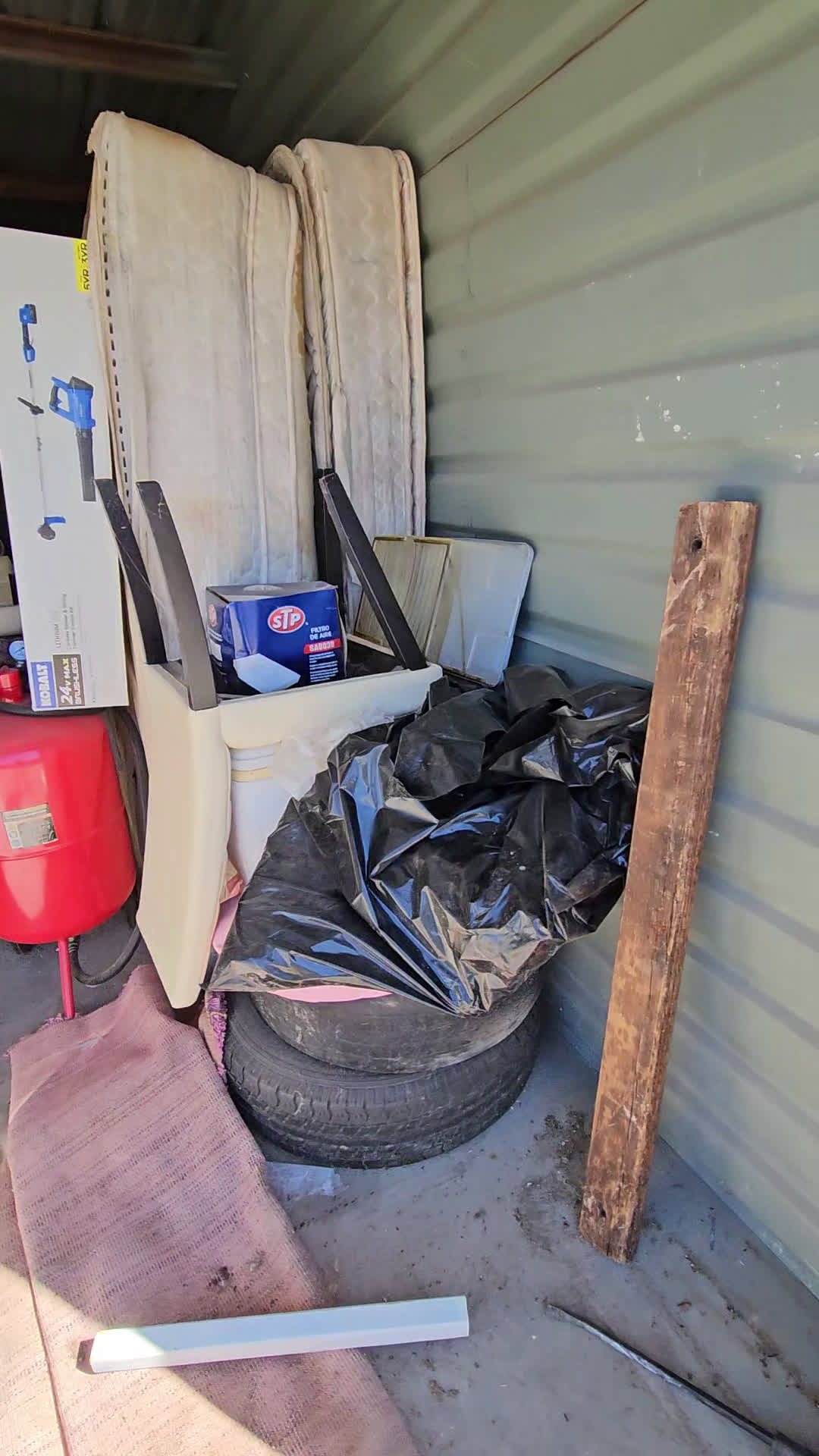 Unit 338 San marcos, Texas River Road Self Storage BID13