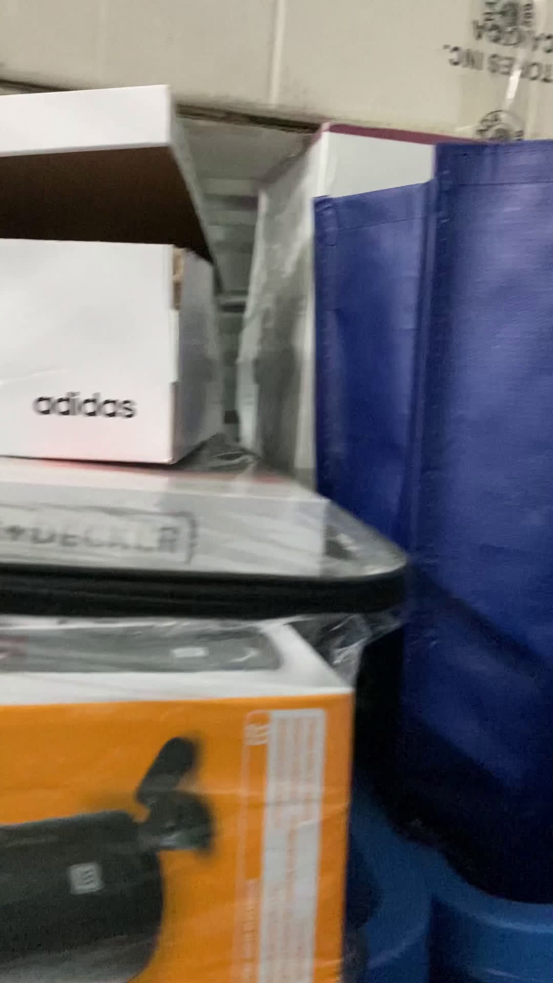 Unit 2563 Hamilton, Ontario Vaultra Self Storage Hamilton BID13