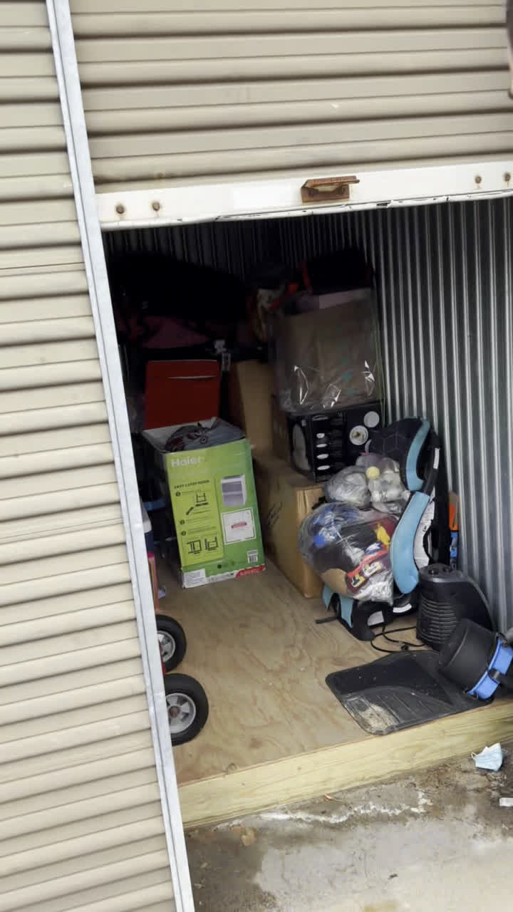 Unit 046 Somersworth, New Hampshire PIP Storage of Somersworth BID13