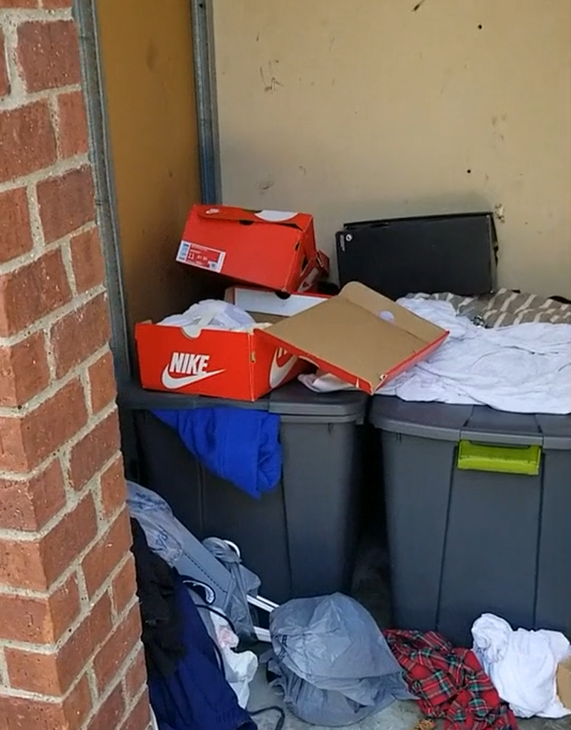 Unit 137 Dallas, Texas UStor Walton Walker BID13