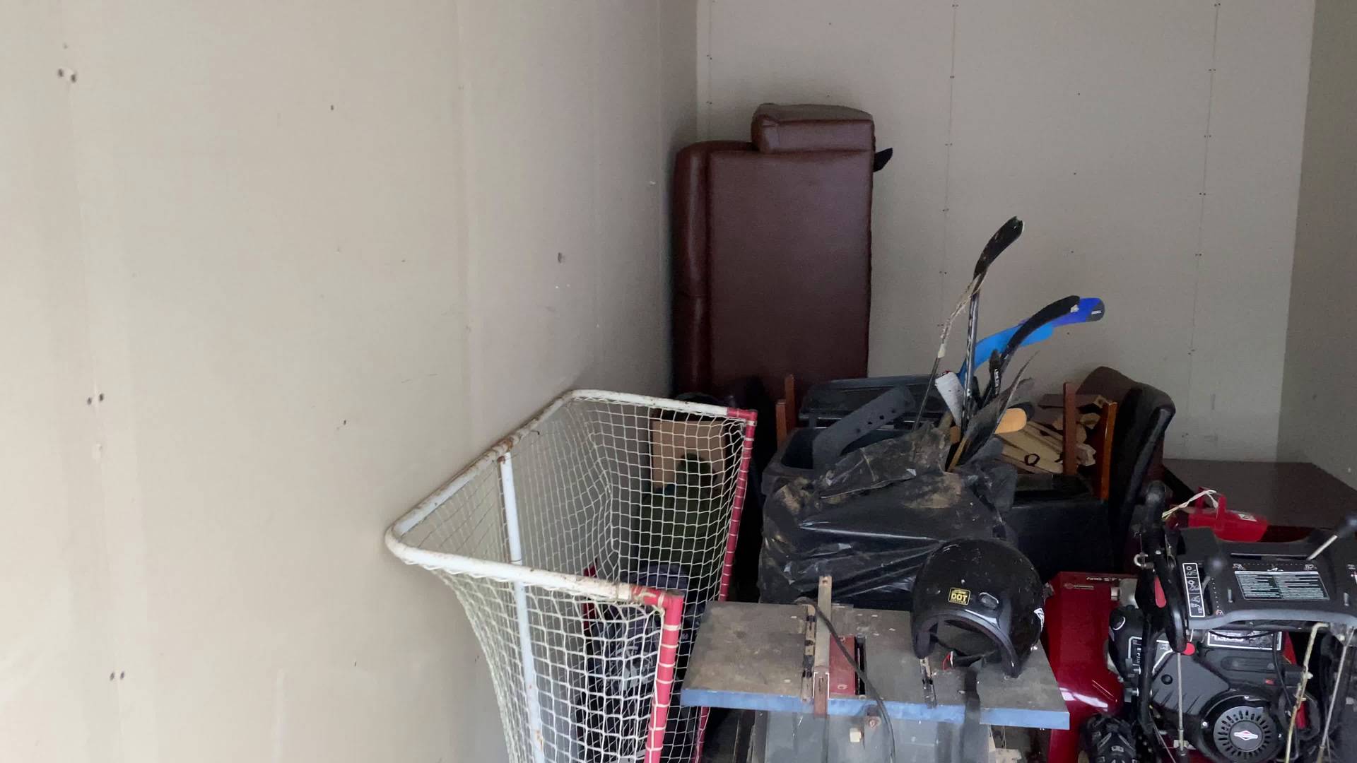 Unit D18 Fredericton, New Brunswick Apple Self Storage Fredericton