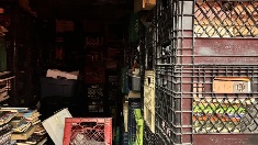 crates