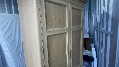 Armoire