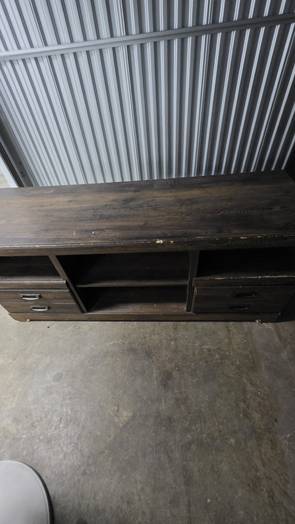 End/table