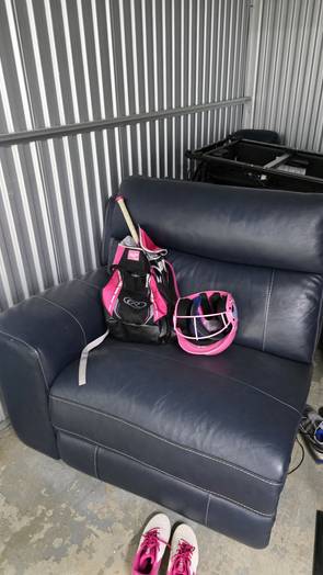 Love-seat