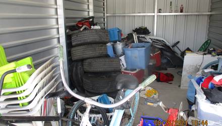 5-folding-chairs