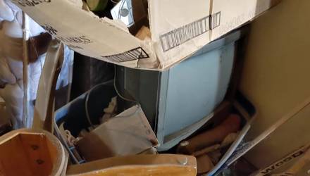Entertainment-center
