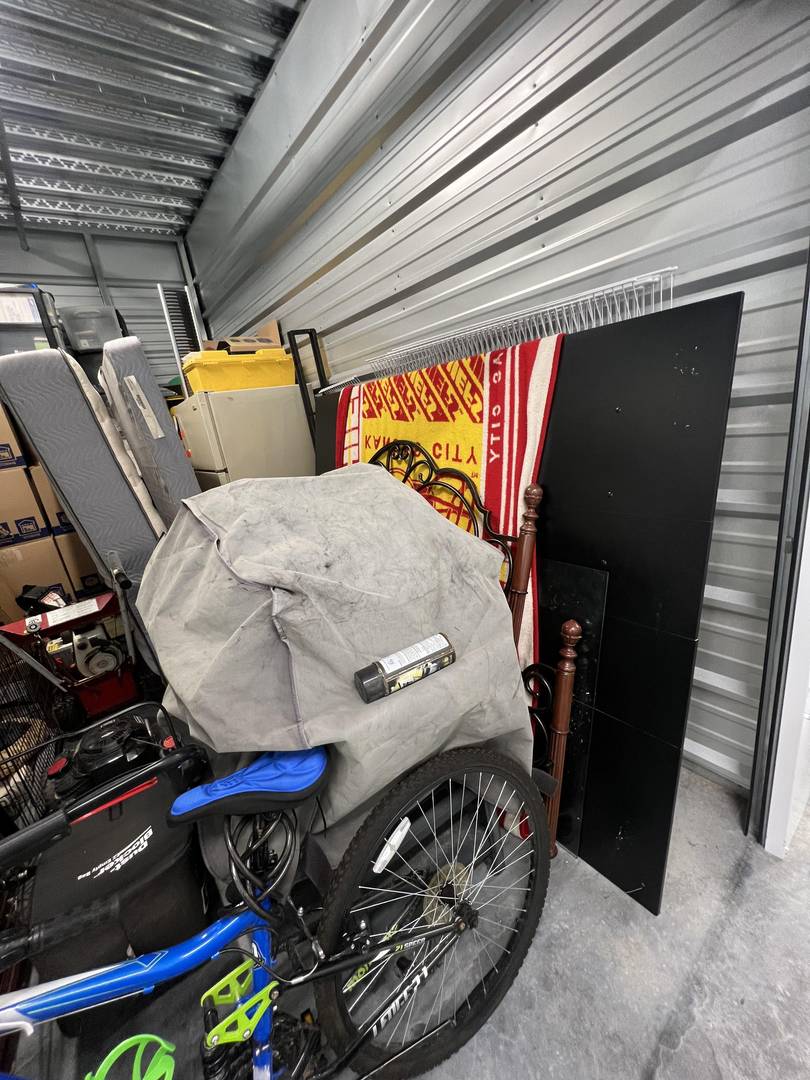 Unit 2176 Waterloo, Iowa Green Acres Storage Waterloo BID13