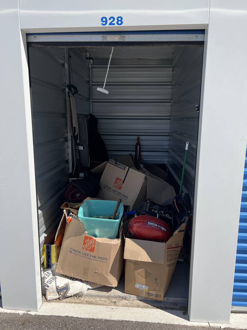 Unit 928 Grand rapids, Michigan Kent County Self Storage BID13