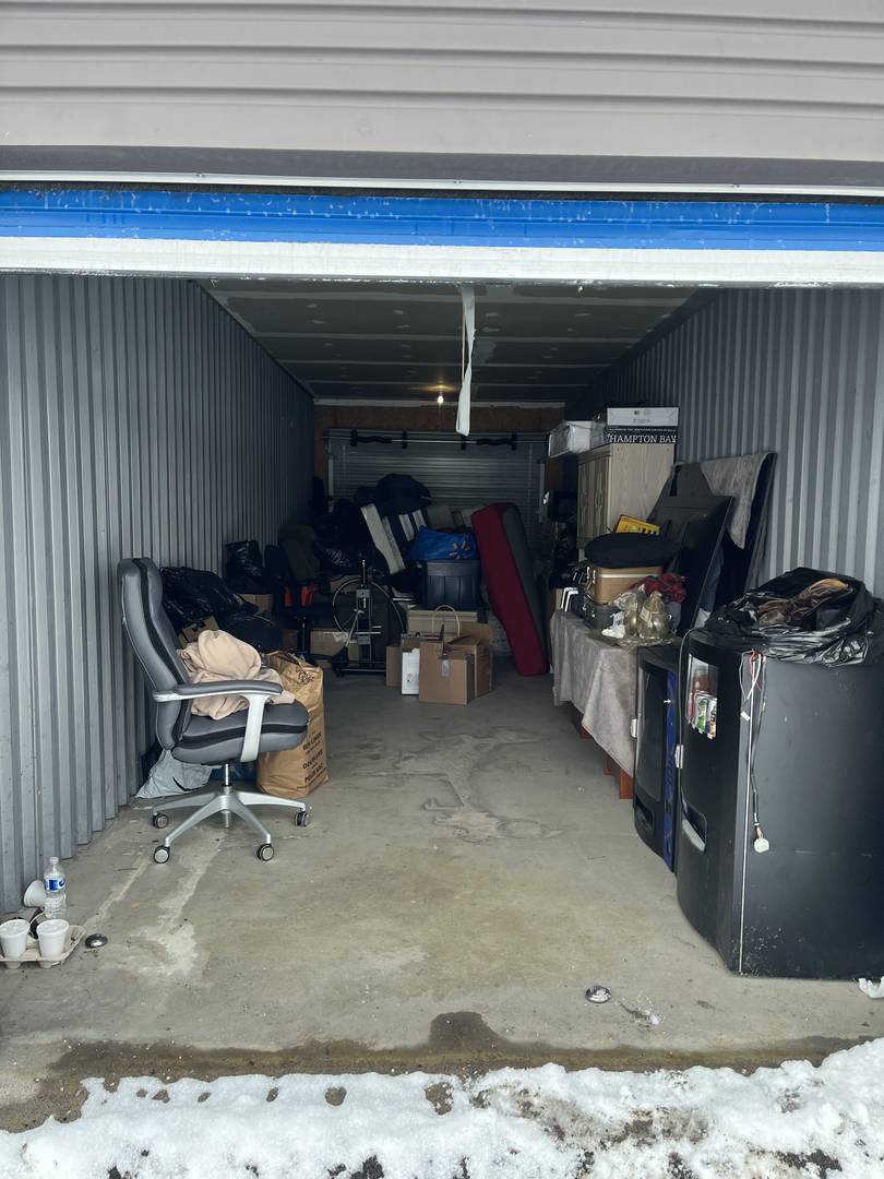 Unit 210 Bowmanville, Ontario L237 Access Storage 1084 Haines St BID13