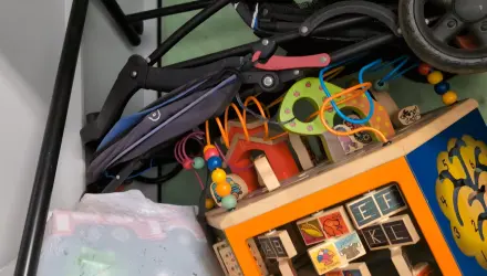 Kids-ride-on-car