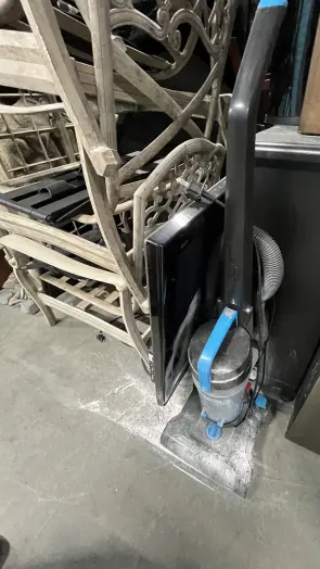 Portable-vacuum