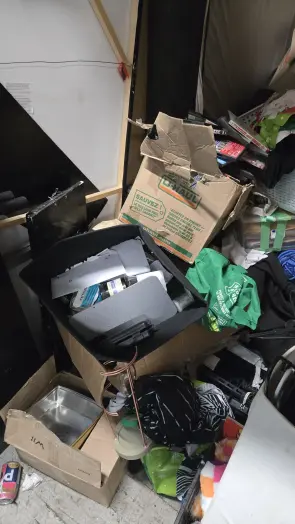 Unit B68 - Montréal, Quebec | Dépôt-Clé Entreposage / Lock-It Storage ...